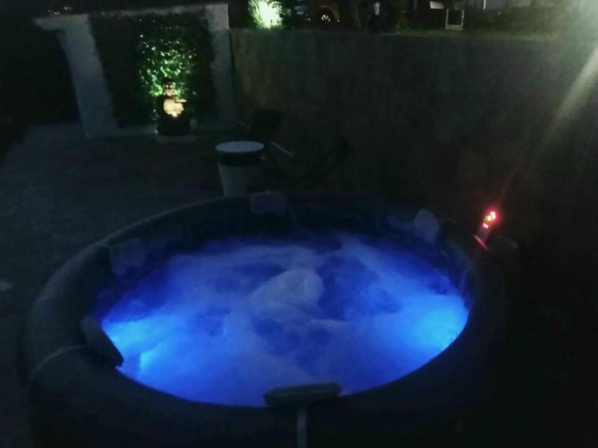 Vila Buen Estar, Piscina, Barbacoa, Jacuzzi En Valencia Turís Exteriér fotografie